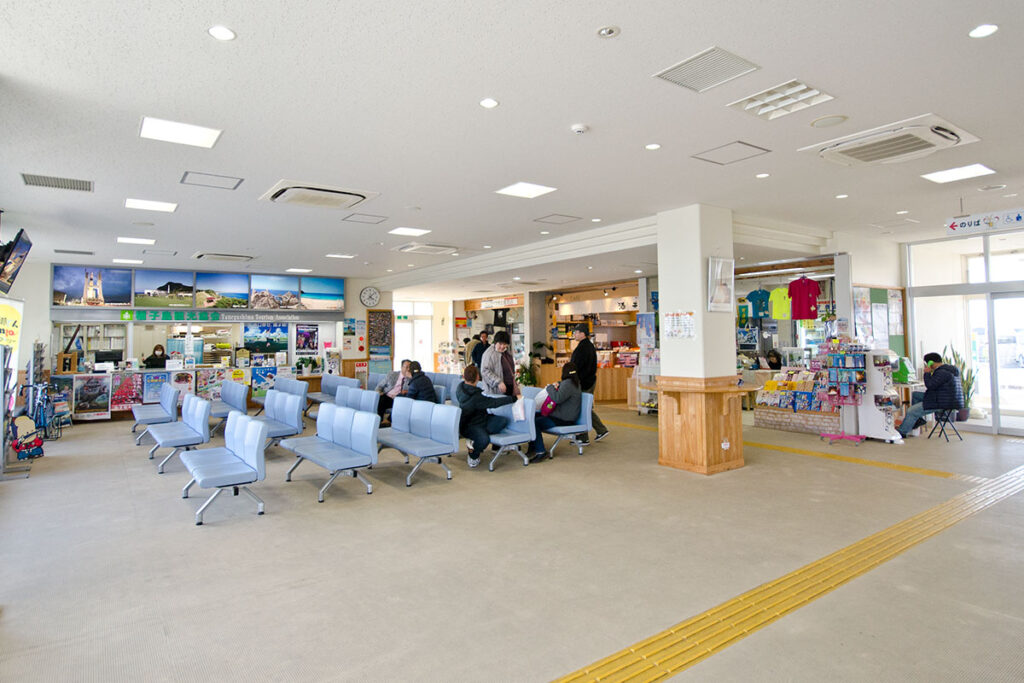 西之表港ターミナル